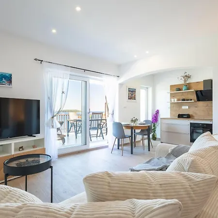 Апартаменты Doro