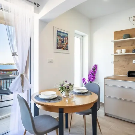 Apartment Doro Vela Luka